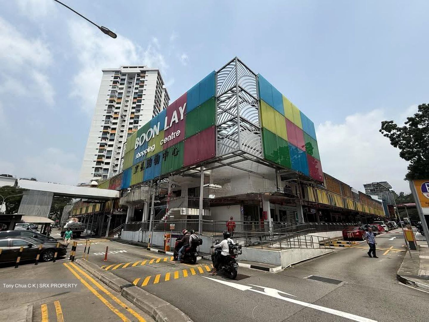 Boon Lay Shopping Centre (D22), Retail #628357211